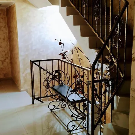 Dracena בית הארחה רבדה