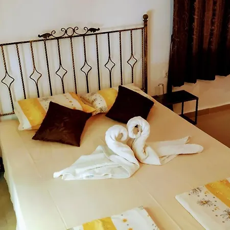 Dracena Guest house